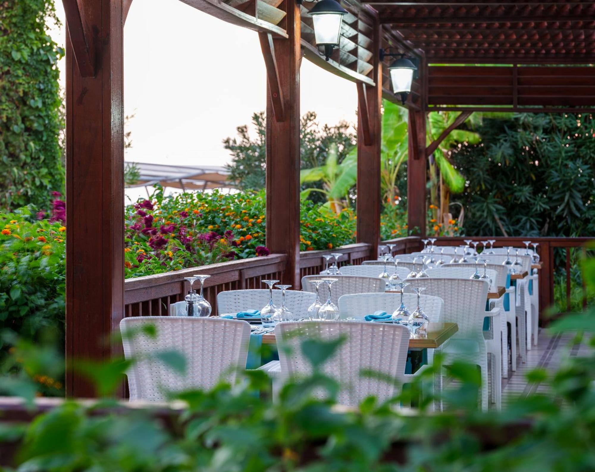 Aydinbey Famous Resort Belek Exteriör bild
