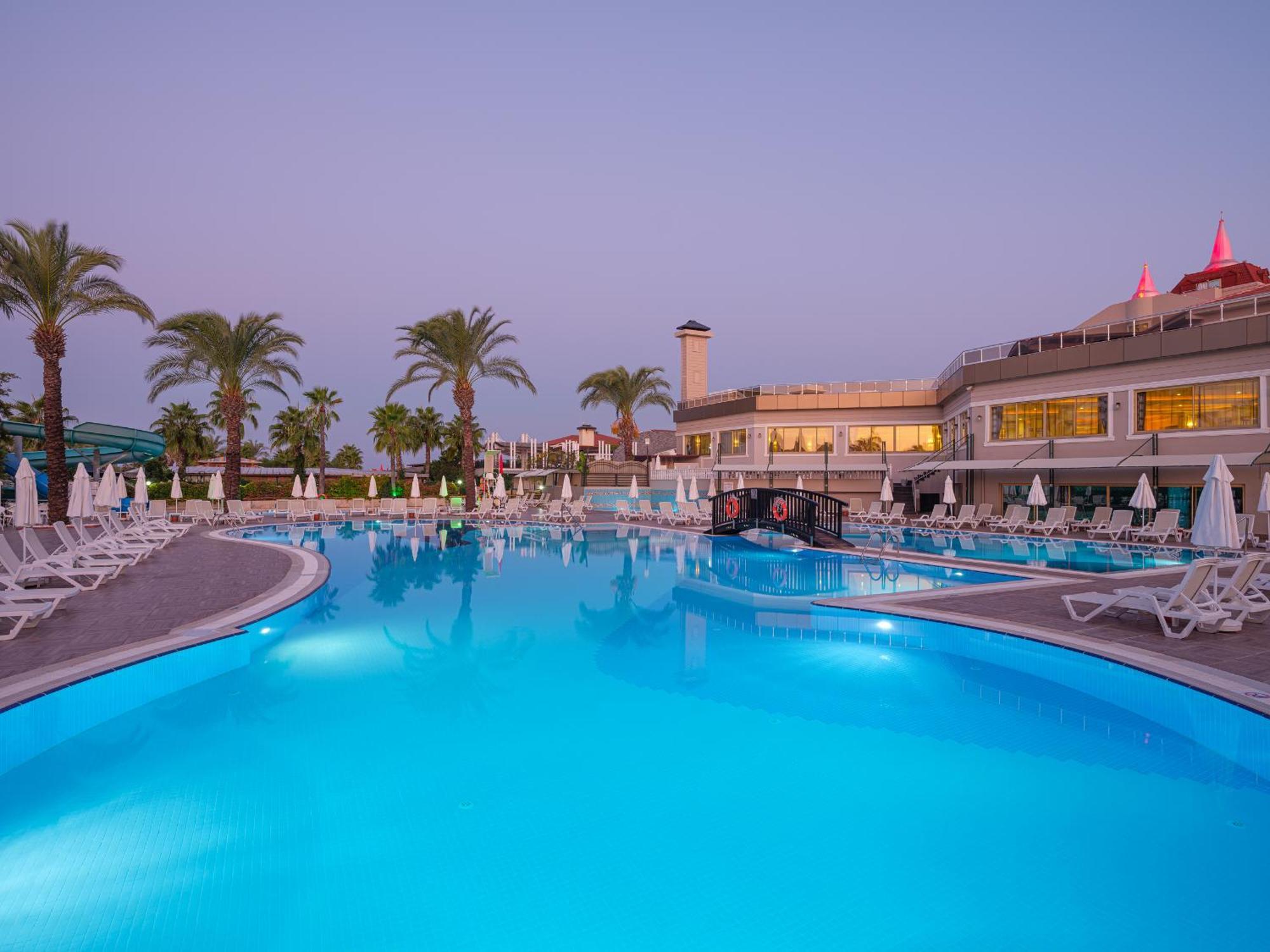 Aydinbey Famous Resort Belek Exteriör bild