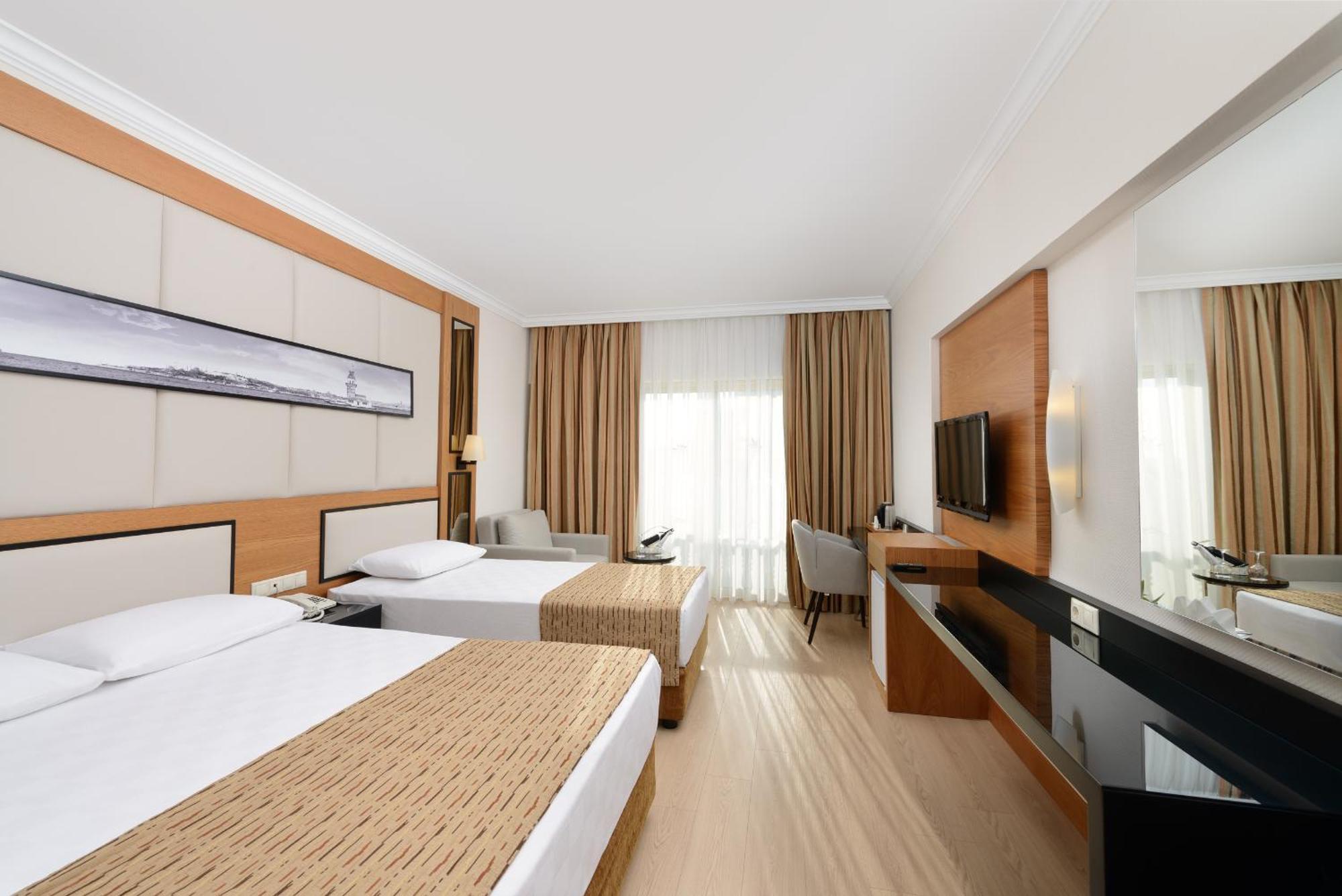 Aydinbey Famous Resort Belek Rum bild